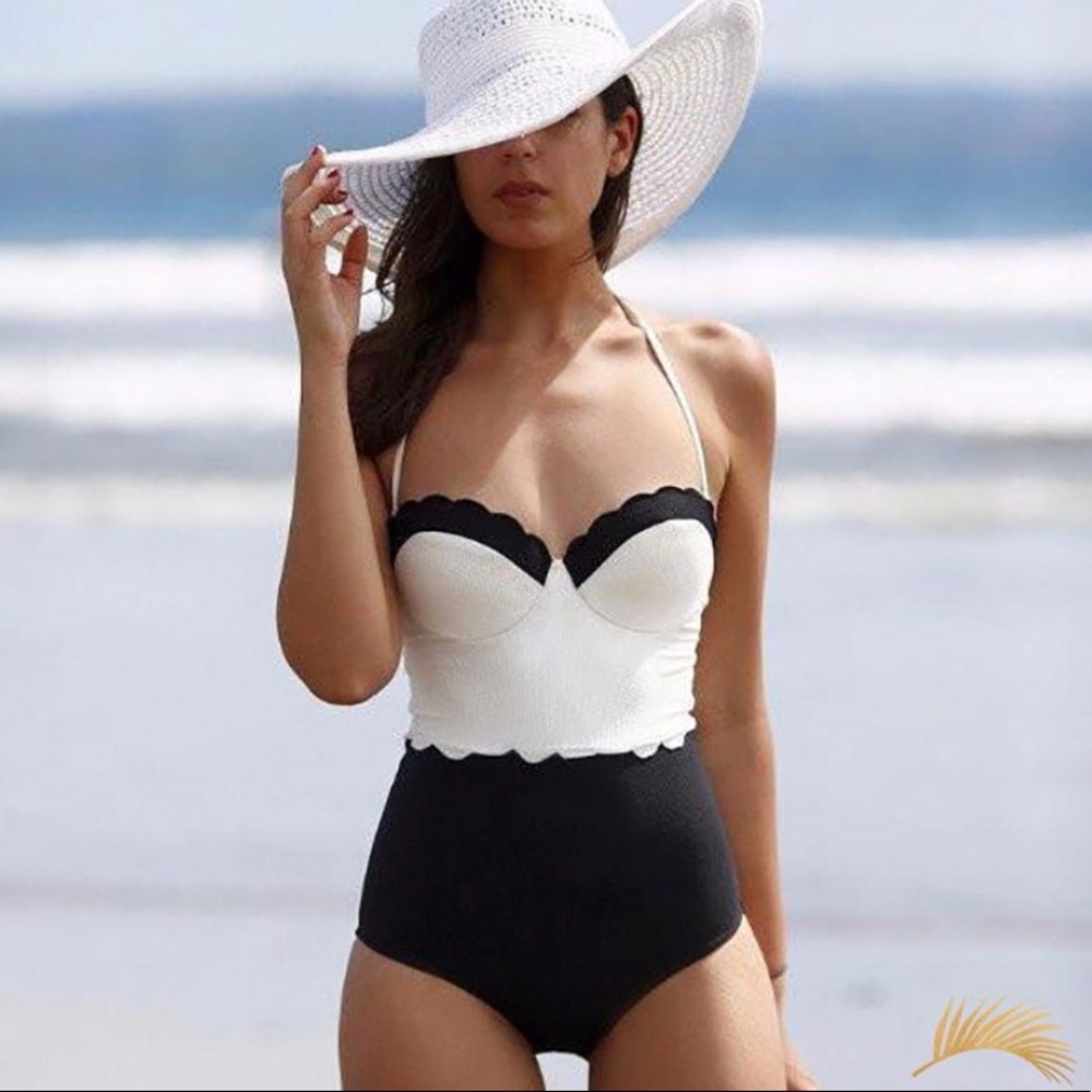 Color Block Halter Push Up Swimwear